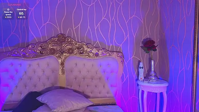 Anamonrroe online show from 04-07-26, 08:09