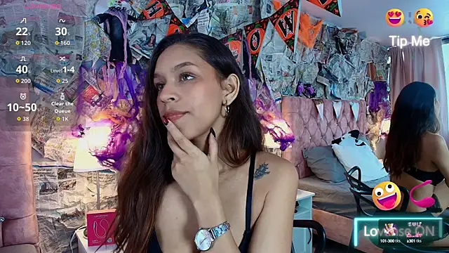 Snapshot of ambersweet_ls chatting on 10-17-25, 02:41 ambersweet ls online show from 10-17-25, 02:41
