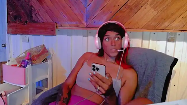 Snapshot of HTXBBY3130 chatting on 09-09-25, 10:20 HTXBBY3130 online show from 09-09-25, 10:20