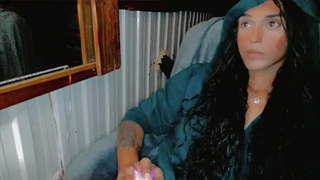 Snapshot of HTXBBY3130 chatting on 09-28-25, 10:59 HTXBBY3130 online show from 09-28-25, 10:59