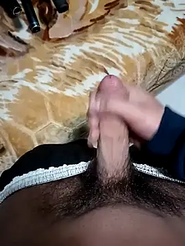 Snapshot of santiidamm chatting on 11-29-25, 08:12 santiidamm online show from 11-29-25, 08:12