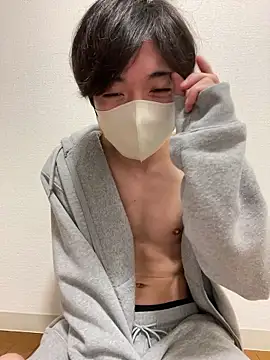 Yuma0718 online show from 02-14-26, 12:24