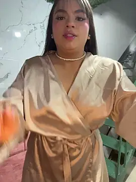 Karina Andrade online show from 05-20-26, 07:09
