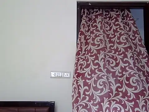 Snapshot of Bady__Riya chatting on 09-16-25, 04:02 Bady  Riya online show from 09-16-25, 04:02