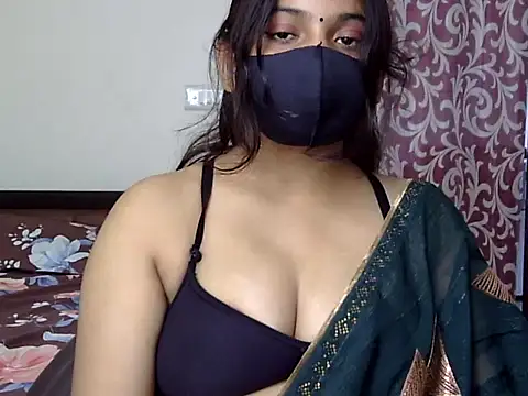 Snapshot of Bady__Riya chatting on 10-02-25, 04:30 Bady  Riya online show from 10-02-25, 04:30