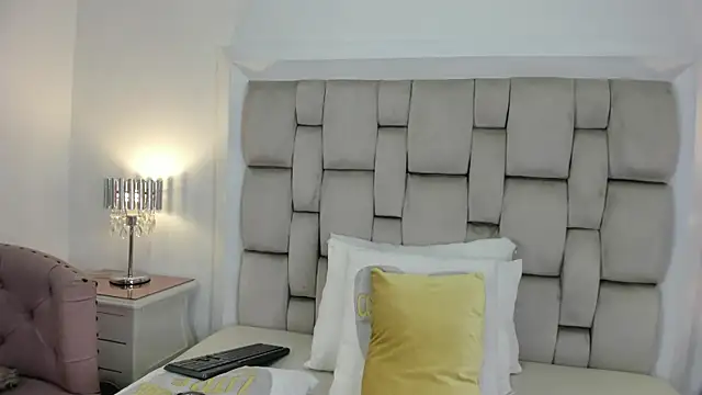frehia dimou online show from 07-22-26, 11:35