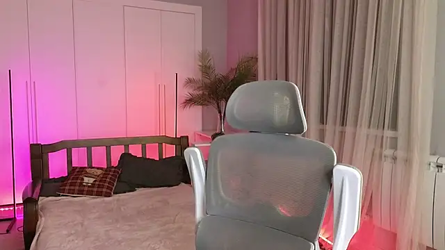 okerriella online show from 11-28-25, 01:25