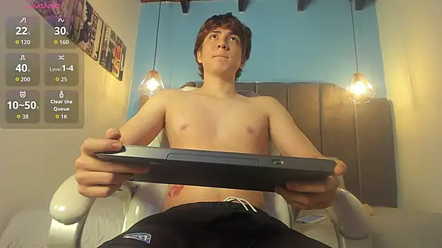 Oscar and dani online show from 02-27-26, 05:18