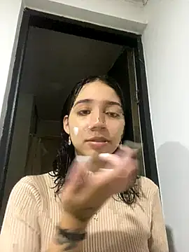 Snapshot of Niina_Sissy chatting on 10-30-25, 11:16 Niina Sissy online show from 10-30-25, 11:16