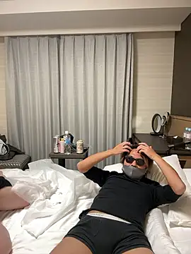 Snapshot of POMUPOMUPURIN2 chatting on 11-28-25, 11:13 POMUPOMUPURIN2 online show from 11-28-25, 11:13