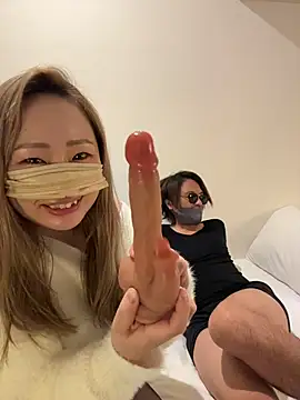 Snapshot of POMUPOMUPURIN2 chatting on 12-23-25, 11:08 POMUPOMUPURIN2 online show from 12-23-25, 11:08