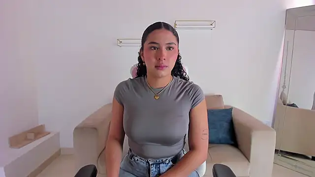 april smiith online show from 09-22-25, 01:35