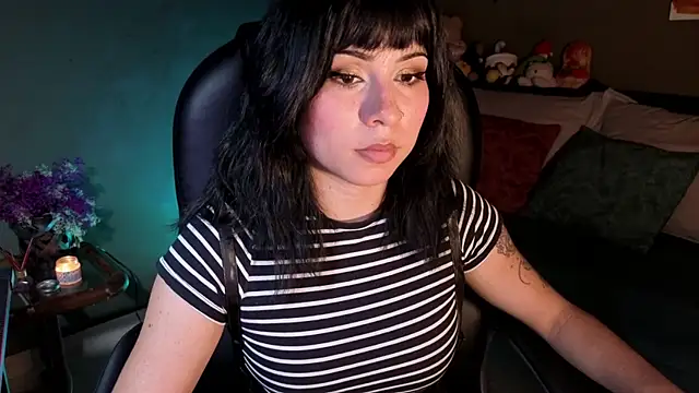 GaiaJoness online show from 11-27-25, 07:16