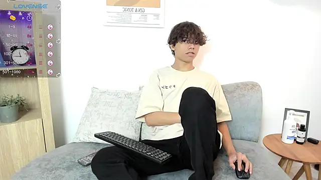 Honeymoon sariel online show from 09-18-25, 07:49