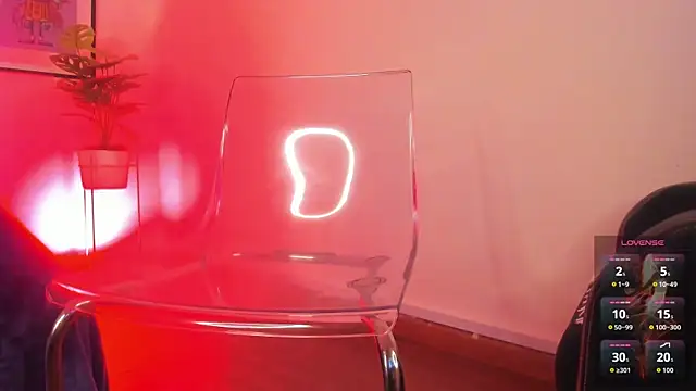 Violett Novoa online show from 11-04-25, 12:04