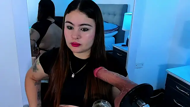 AdeleJhones online show from 11-11-25, 01:00