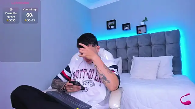 Thomas moon online show from 01-15-26, 12:54