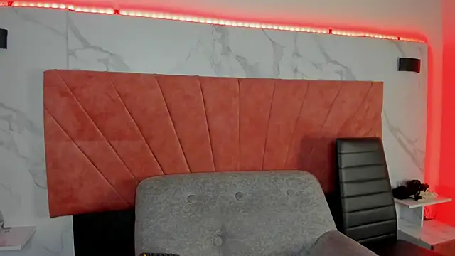 HellAndDante  online show from 02-12-26, 04:51