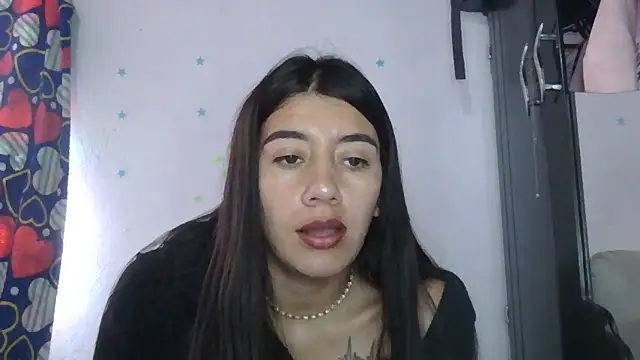 Madow Lu online show from 11-22-25, 03:44