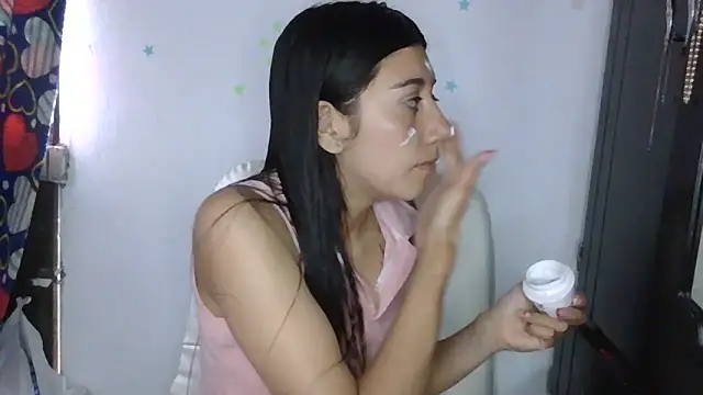 Madow Lu online show from 11-25-25, 08:20