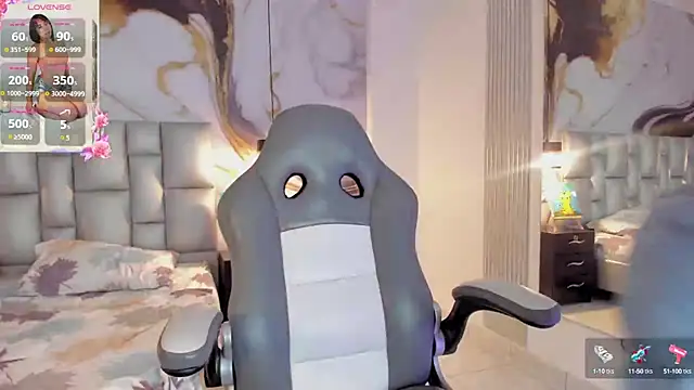 Elowen Clark online show from 09-13-25, 07:57