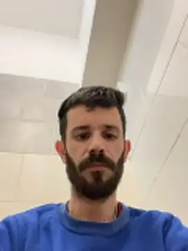 Snapshot of lolo7121 chatting on 03-09-26, 03:05 lolo7121 online show from 03-09-26, 03:05