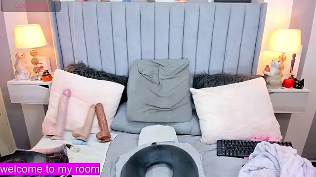 Arriadna online show from 12-14-25, 10:14