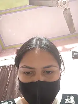 Snapshot of sanu_07 chatting on 12-17-25, 04:51 sanu 07 online show from 12-17-25, 04:51