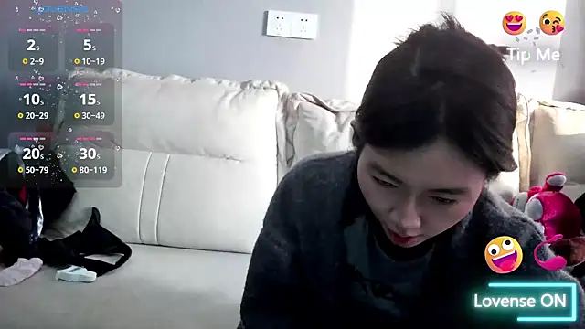 xiaoLI-2025 online show from 11-28-25, 09:01