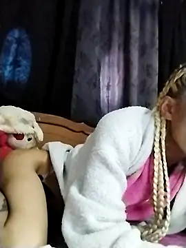 catrina love online show from 05-15-26, 03:52