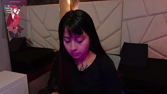 sophiaa 7 online show from 11-04-25, 11:20