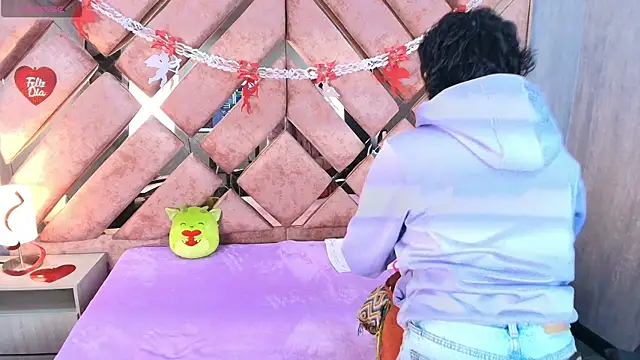 Babyyrasta666 online show from 09-20-25, 04:02