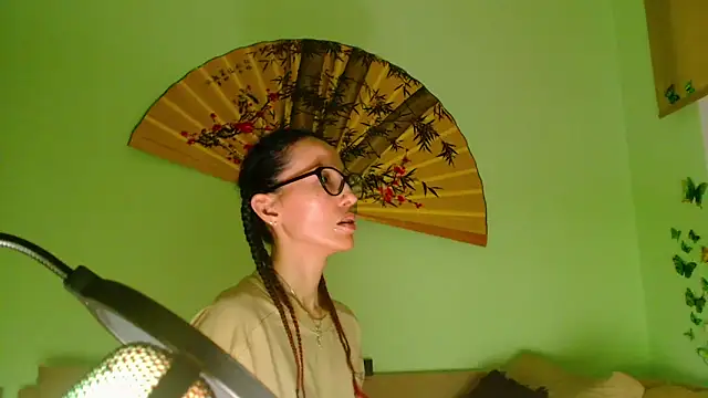 KiotoShine online show from 04-25-26, 07:00