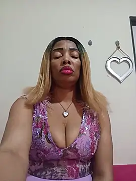 SEXYMOANSXX online show from 05-31-26, 01:40