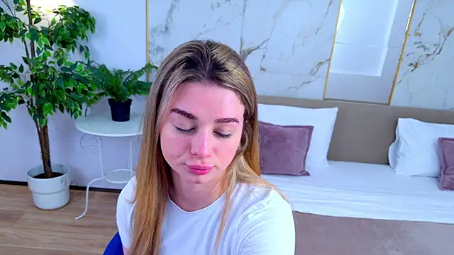 SweetyLicky online show from 03-29-26, 04:07