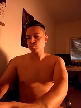 Snapshot of rayolexxx chatting on 09-27-25, 11:48 rayolexxx online show from 09-27-25, 11:48