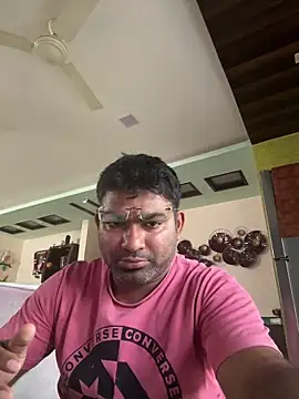 Snapshot of TELUGU-HYDDICK4u chatting on 06-18-26, 06:35 TELUGU-HYDDICK4u online show from 06-18-26, 06:35