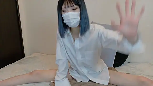 sarina at online show from 03-06-26, 09:28