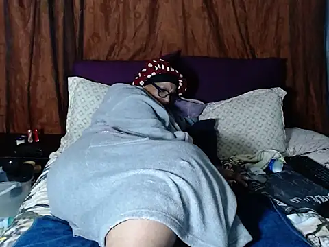 BOUNCINGASSX online show from 09-12-25, 12:11