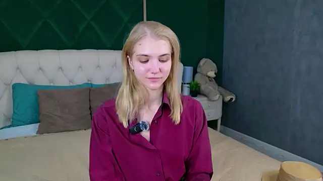 4example Chloe online show from 07-14-26, 05:34
