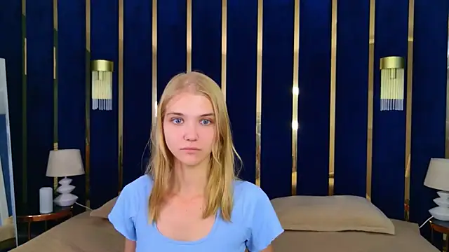4example Chloe online show from 07-28-26, 05:58