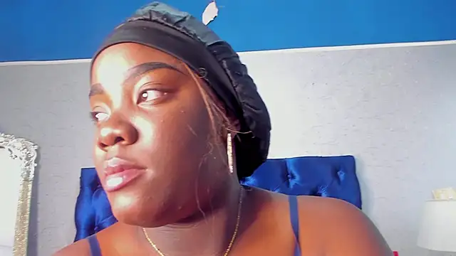 TANISHA HILL online show from 10-08-25, 07:44