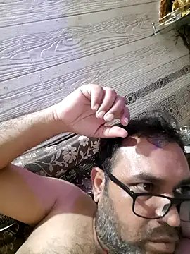 Hot-boy077 online show from 03-28-26, 03:11