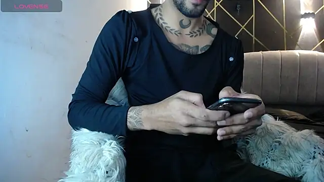 LickMyInk online show from 01-09-26, 05:43