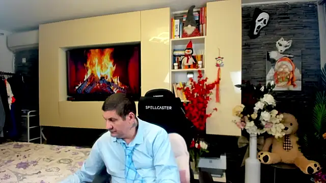 SpartacusDaddy48 online show from 03-25-26, 01:22