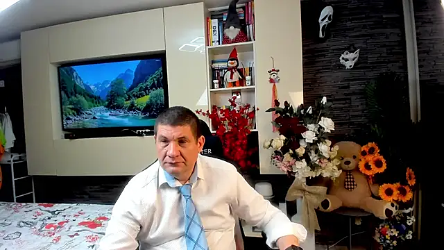 SpartacusDaddy48 online show from 05-22-26, 02:22