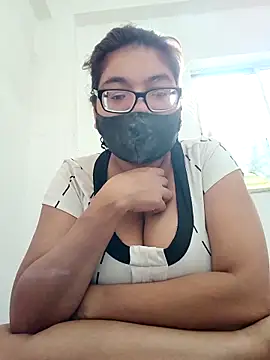 Elie couple143 online show from 10-21-25, 02:34