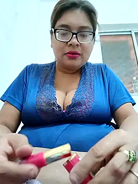 Elie couple143 online show from 11-21-25, 07:51