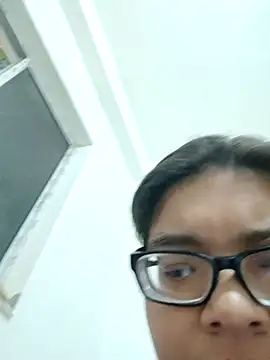 Elie couple143 online show from 11-23-25, 07:24