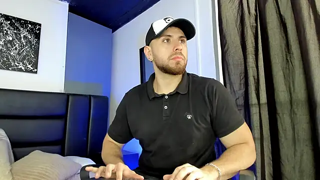 Maximo Wolff online show from 09-19-25, 08:20